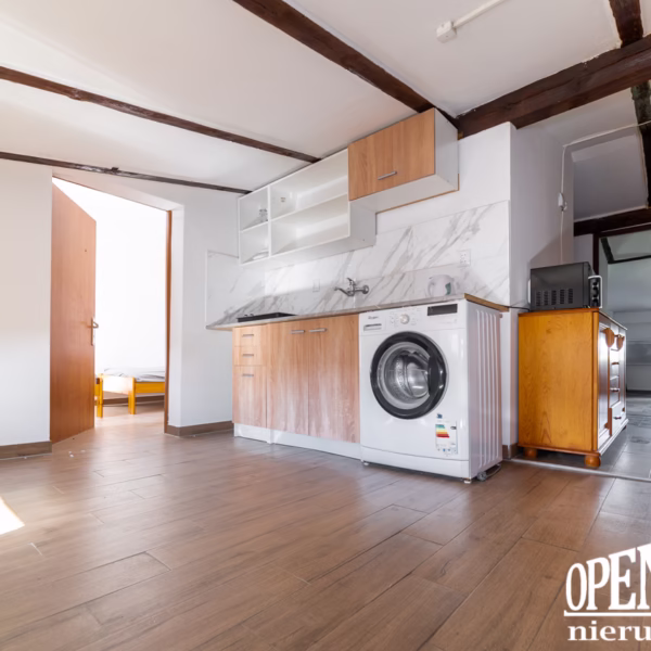 Salon z aneksem kuchennym – mieszkanie na sprzedaż Koszalin