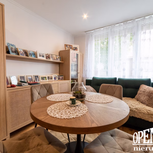 Salon – mieszkanie na sprzedaż Białogard ul. Sikorskiego