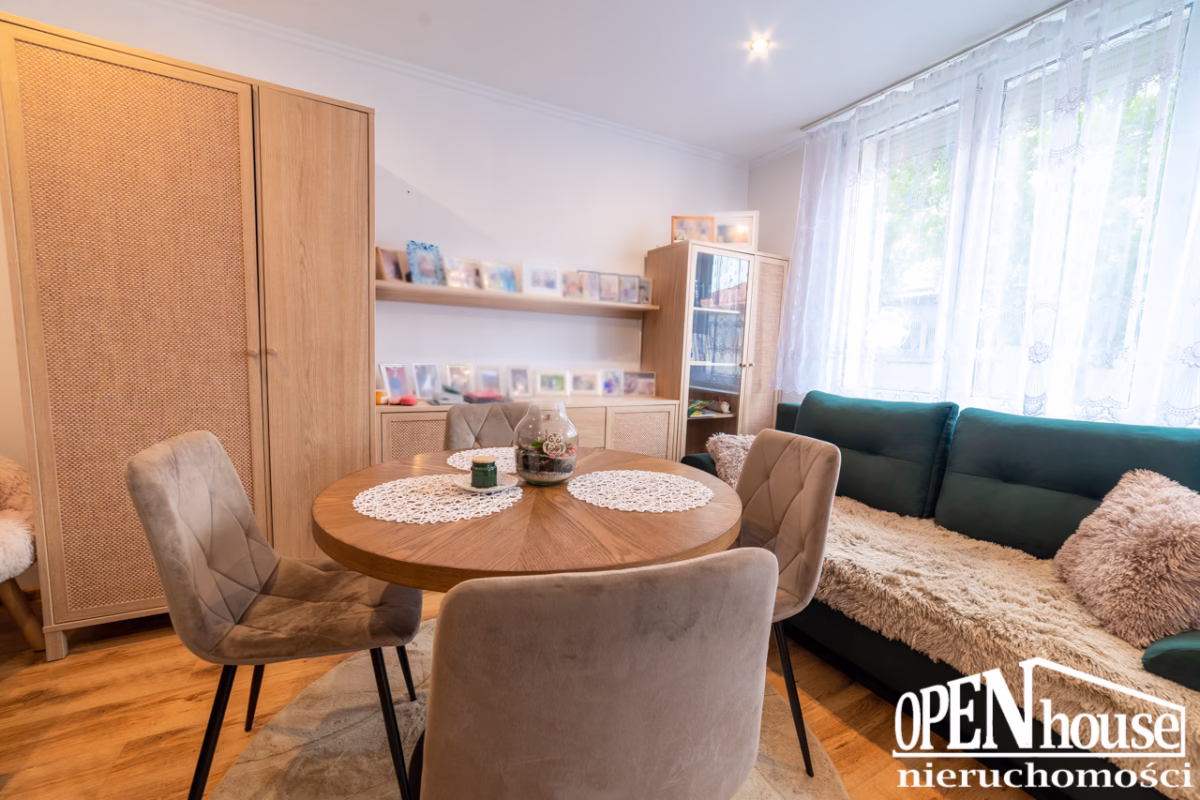 Salon – mieszkanie na sprzedaż Białogard ul. Sikorskiego