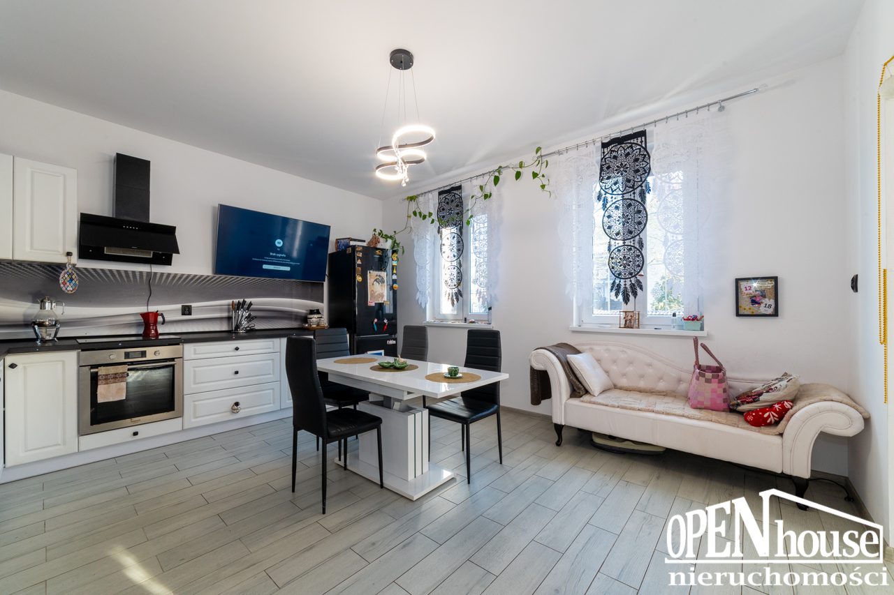 Dom na sprzedaż Białogard – parter domu w zabudowie dwurodzinnej przy ul. Chopina 2 3 Dom na sprzedaż Białogard – parter domu w zabudowie dwurodzinnej przy ul. Chopina 2 - obrazek 3