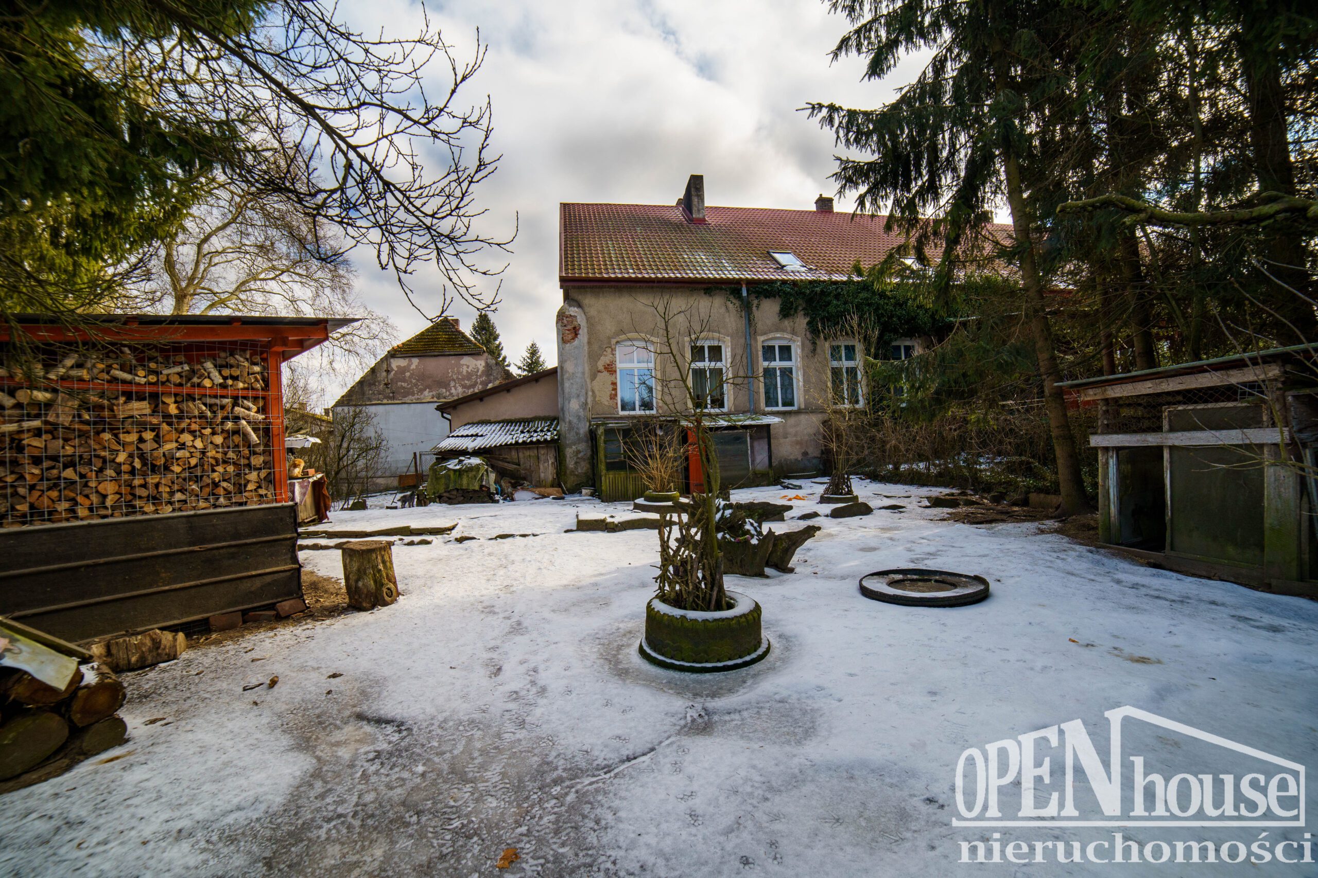 Mieszkanie na sprzedaż Białogard Rarwino 98,98 m² | wysoki parter, park dworski 23 mieszkanie na sprzedaż Białogard Rarwino budynek XIX wiek park dworski