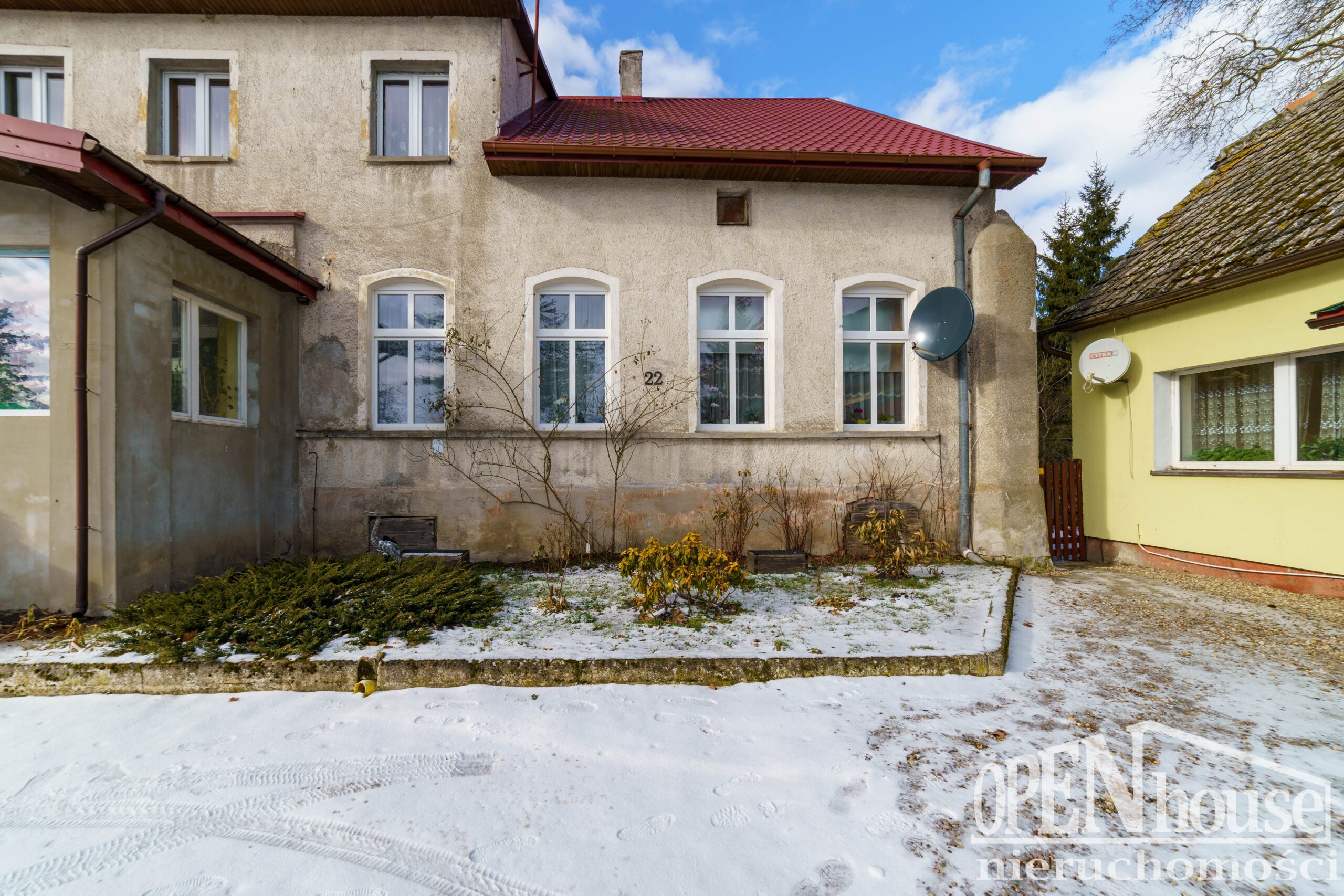 Mieszkanie na sprzedaż Białogard Rarwino 98,98 m² | wysoki parter, park dworski 24 mieszkanie na sprzedaż Białogard Rarwino budynek XIX wiek park dworski