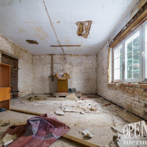 Wnętrze domu do wykończenia – dom na sprzedaż Białogard Czarnowęsy