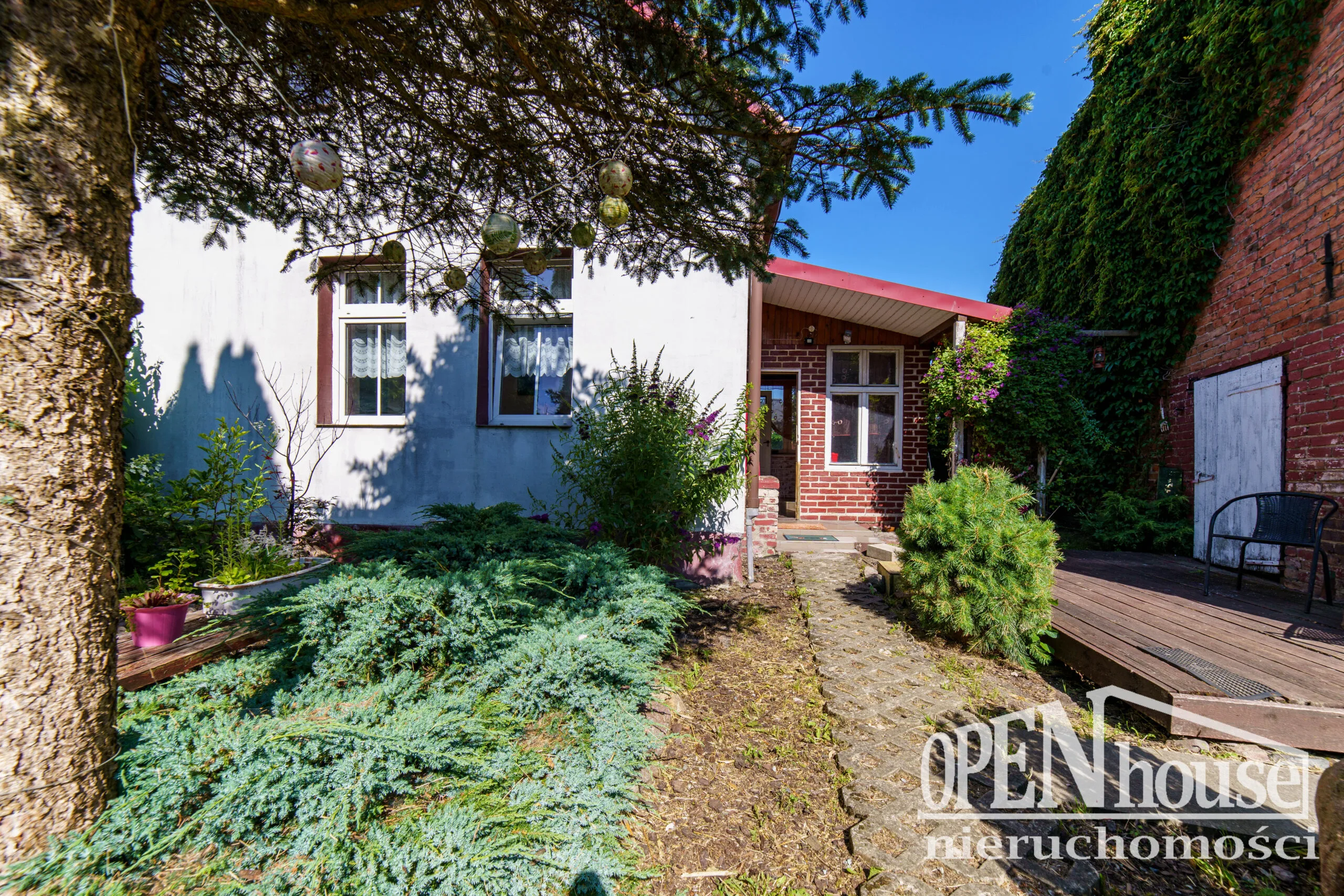 🏡 Dom na sprzedaż Białogard – ul. Aldony 7, ok. 150 m², działka 935 m² 1 🏡 Dom na sprzedaż Białogard – ul. Aldony 7, ok. 150 m², działka 935 m²